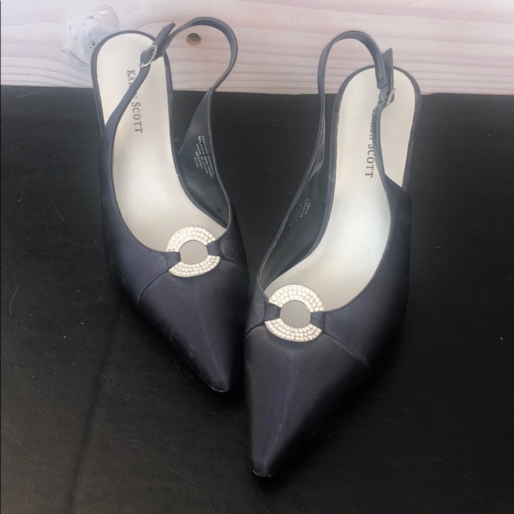 Karen Scott Navy Heels
